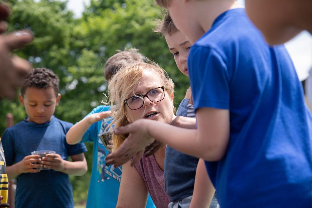 Students from the RoyaltonHartland School Free Photo rawpixel