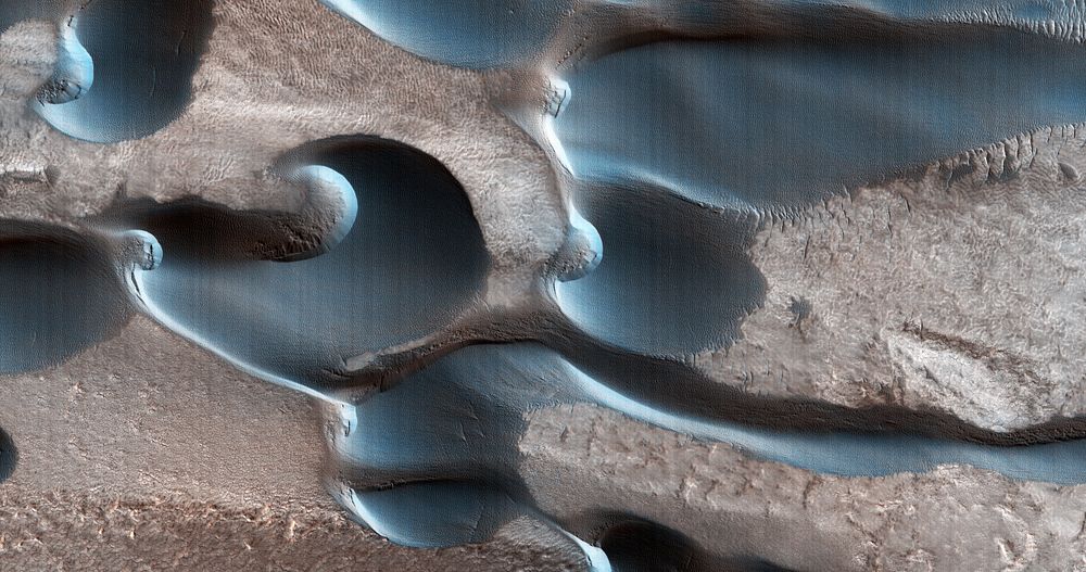 Scarp Dune Blues, natural pattern.