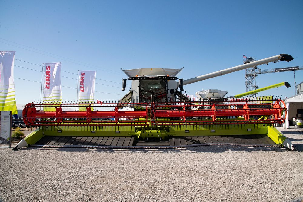 Many manufacturers showed their harvester's ability to conform to uneven surfaces at the Farm Progress Show allows visitors…