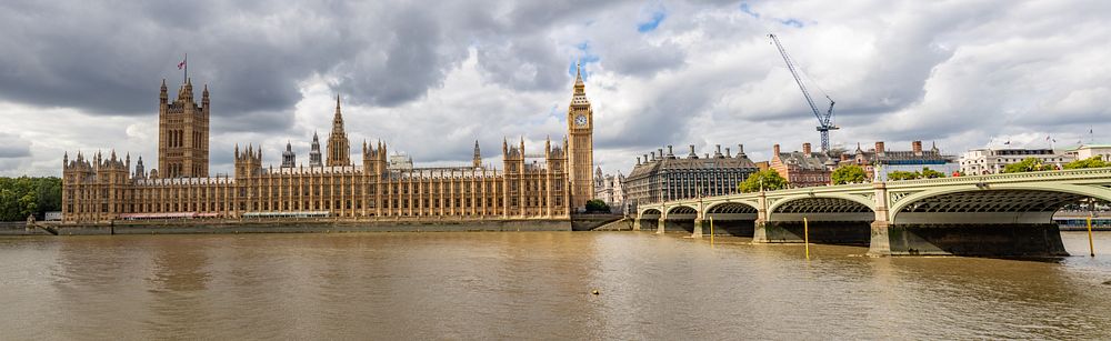 Big Ben & River Thames, London, UK.