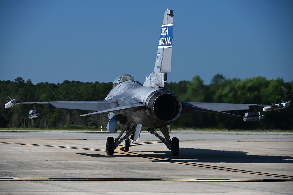 South Carolina Air National Guard takes flight out of Columbia Metropolitan AirportU.S. Air Force F-16 fighter jet, assigned…