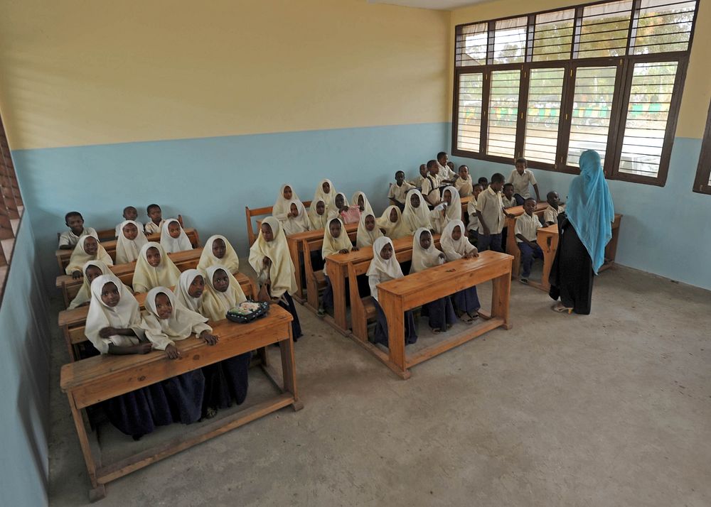 Tanzanian, U.S. Partners Provide Island with New School