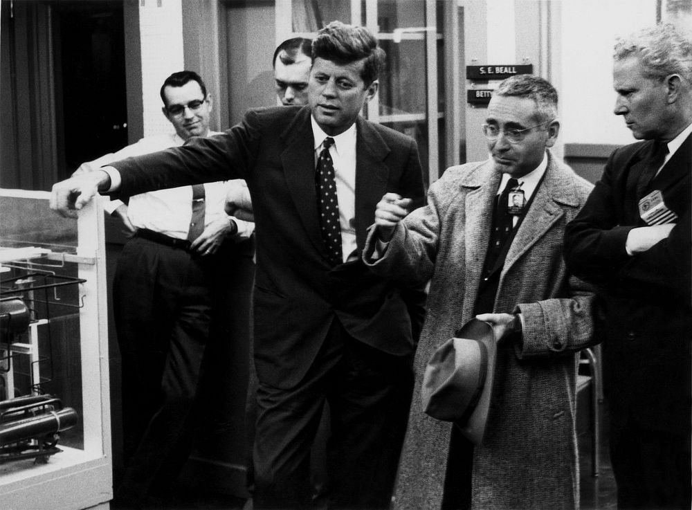 Sen. John F. Kennedy, ORNL Lab Dir. Alvin Weinberg and Sen. Gore visiting Oak Ridge