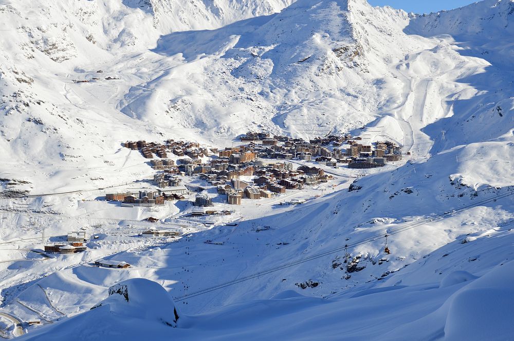 View of Val Thorens in the morning from the Blanchot slope