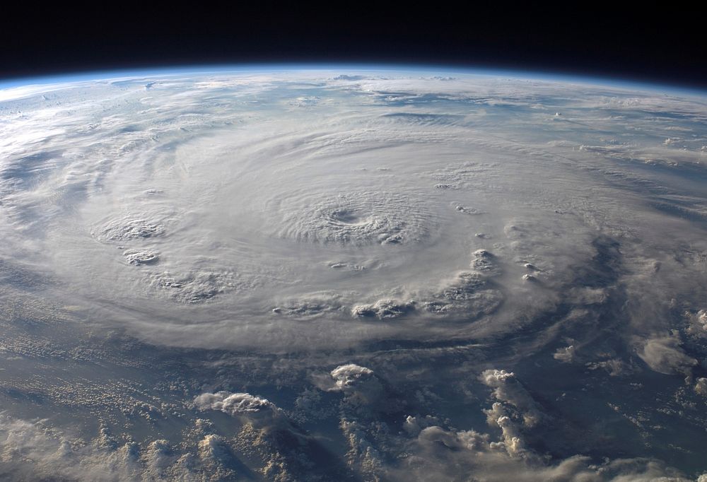 ISS015-E-25049 (3 Sept. 2007) --- This view of Hurricane Felix was taken from the Earth-orbiting International Space Station…