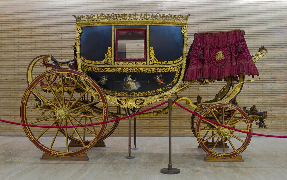 Berlin of Cardinal Lucien-Louis Bonaparte (1868), museum of Carriages, Vatican City.