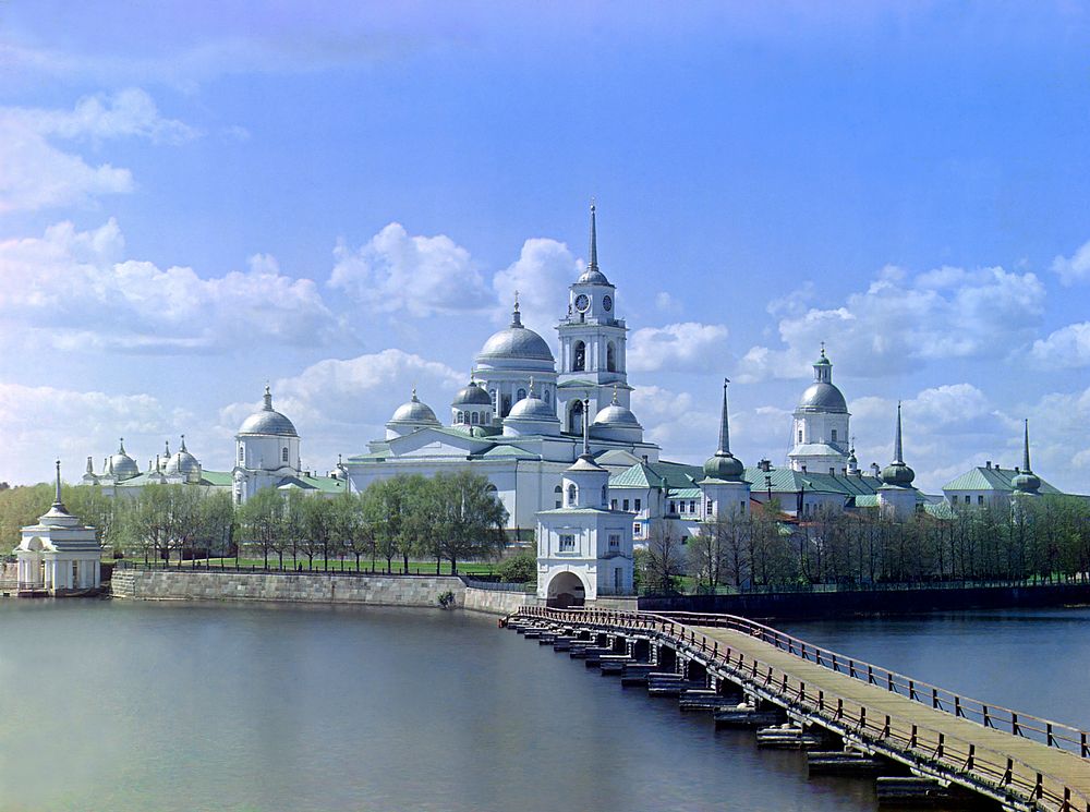 Early color photograph from Russia, created by Sergei Mikhailovich Prokudin-Gorskii as part of his work to document the…