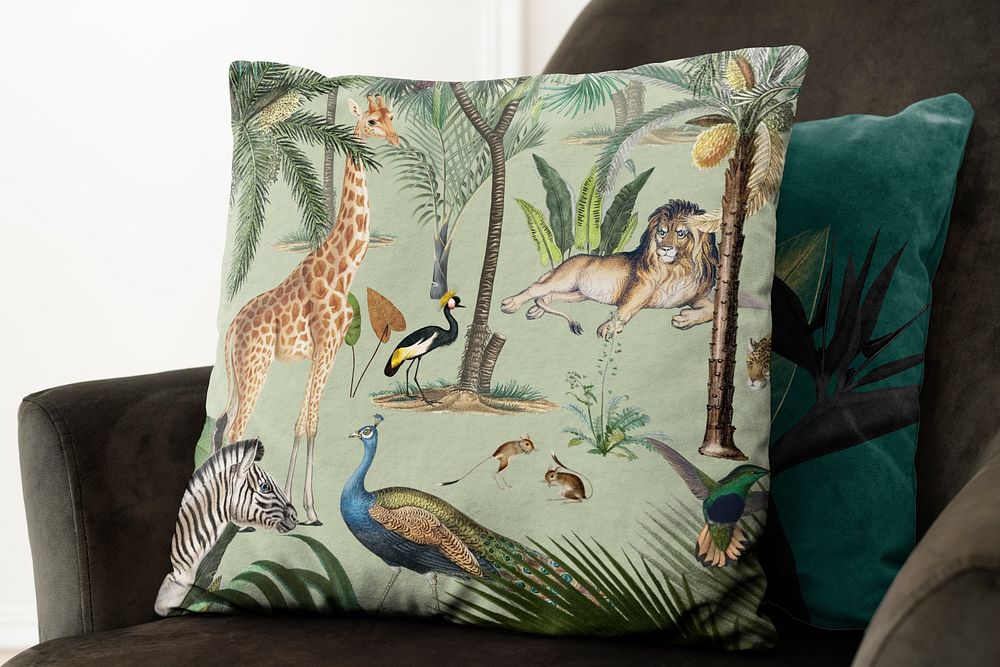 Wildlife patterned cushion pillow