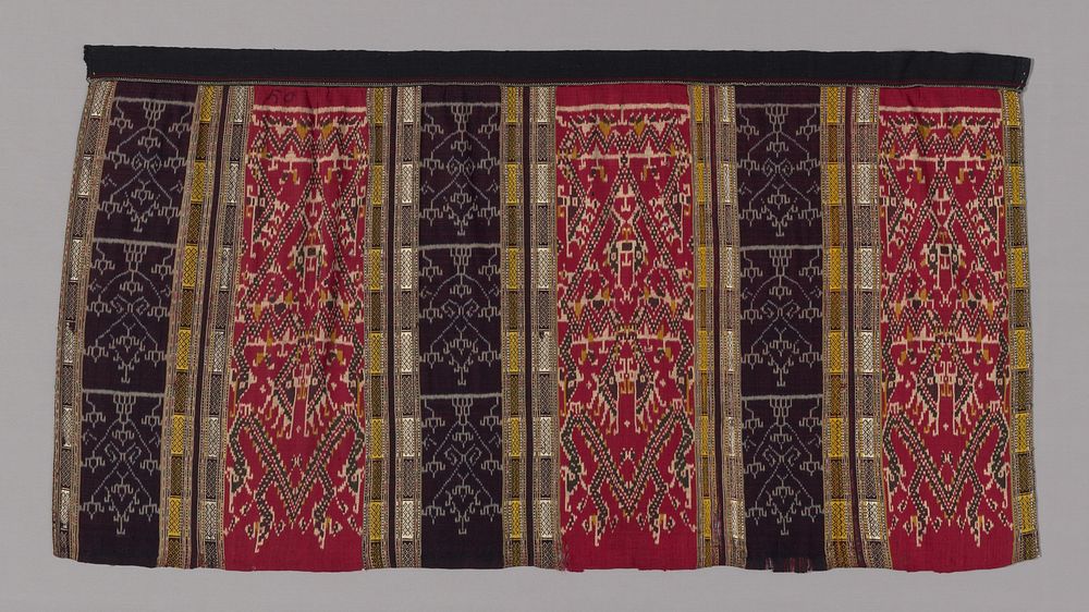 Sin Mi (Woman's Funerary Skirt) by T'ai Neua People