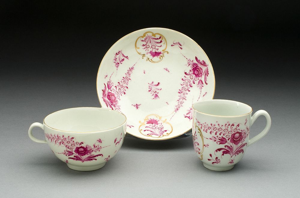 Teacup, Coffee Cup, and Saucer by Worcester Porcelain Factory (Manufacturer)