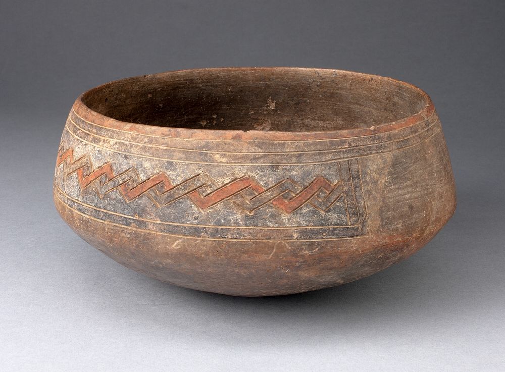 Bowl Incised and Painted with Interlocking Geometric Band by Paracas