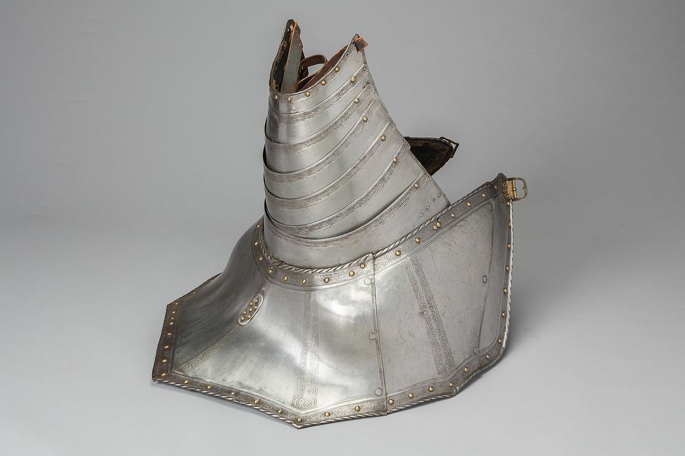 Peytral and Lower Neck Defense of a Horse Armor