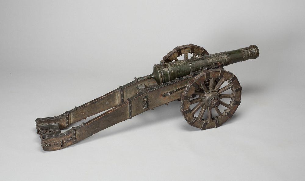 Model Field Cannon with Carriage