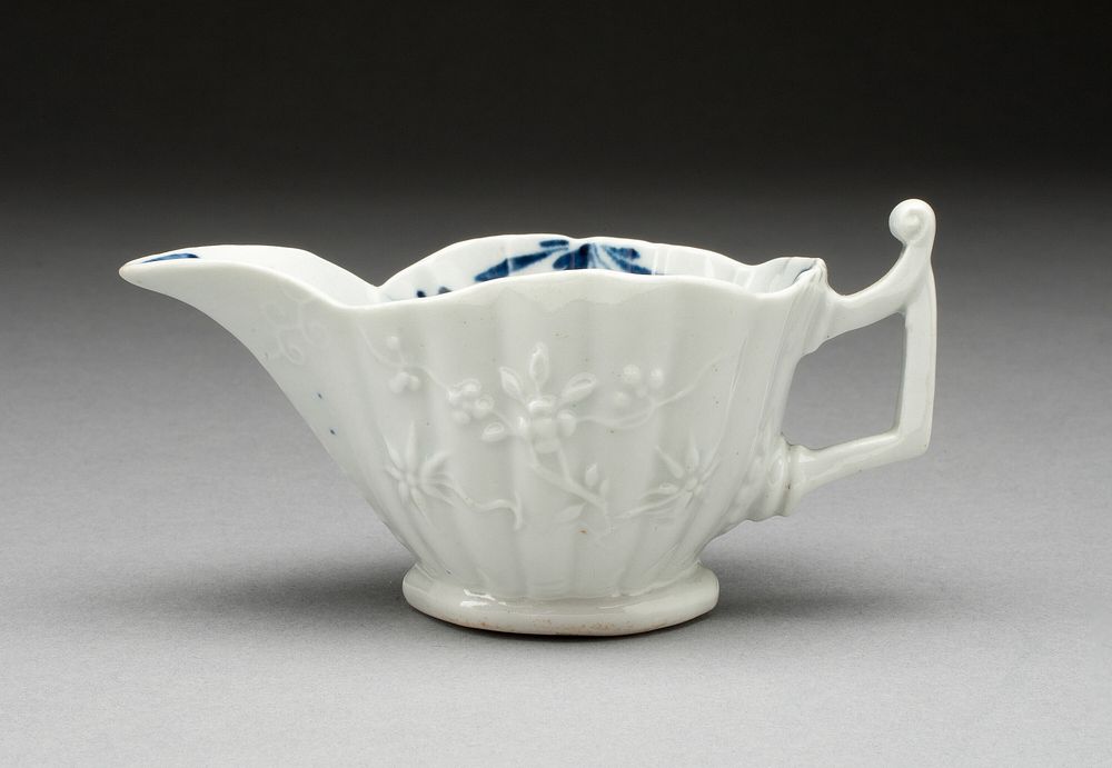 Creamer by Worcester Porcelain Factory (Manufacturer)