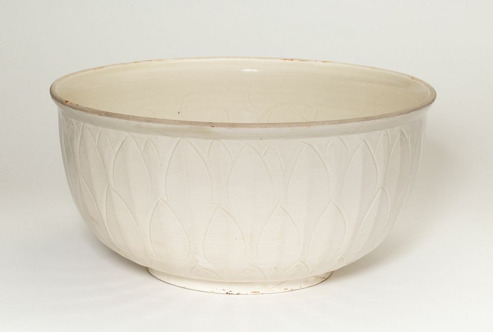 Large Bowl with Lotus Scrolls (interior) and Overlapping Petals (exterior)
