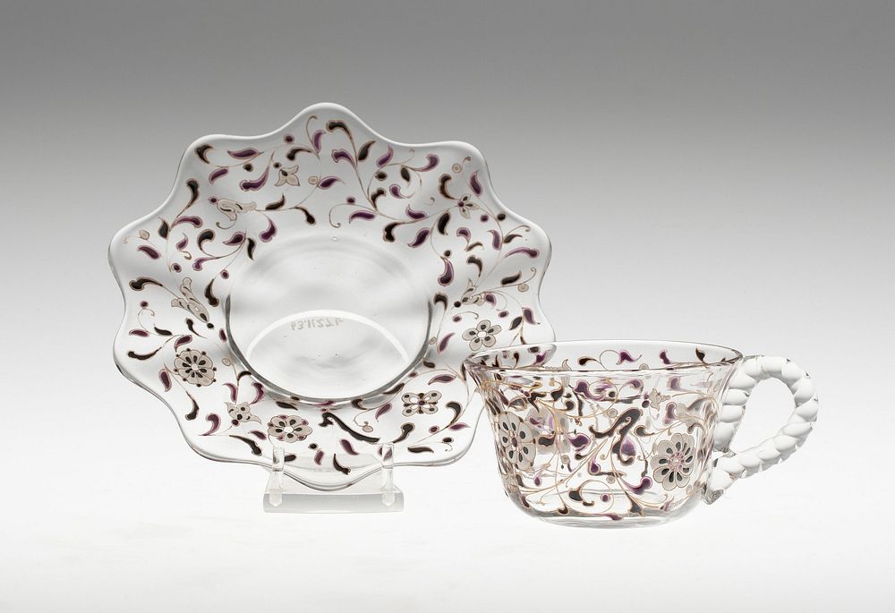 Saucer by Émile Gallé (Maker)