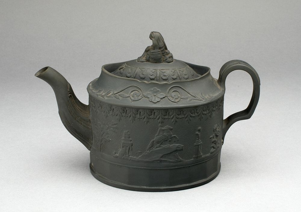 Teapot by Wedgwood Manufactory (Manufacturer)