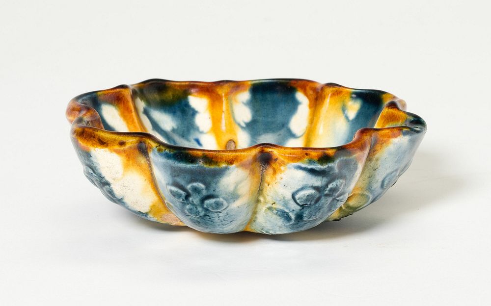 Lobed Bowl with Stylized Florets