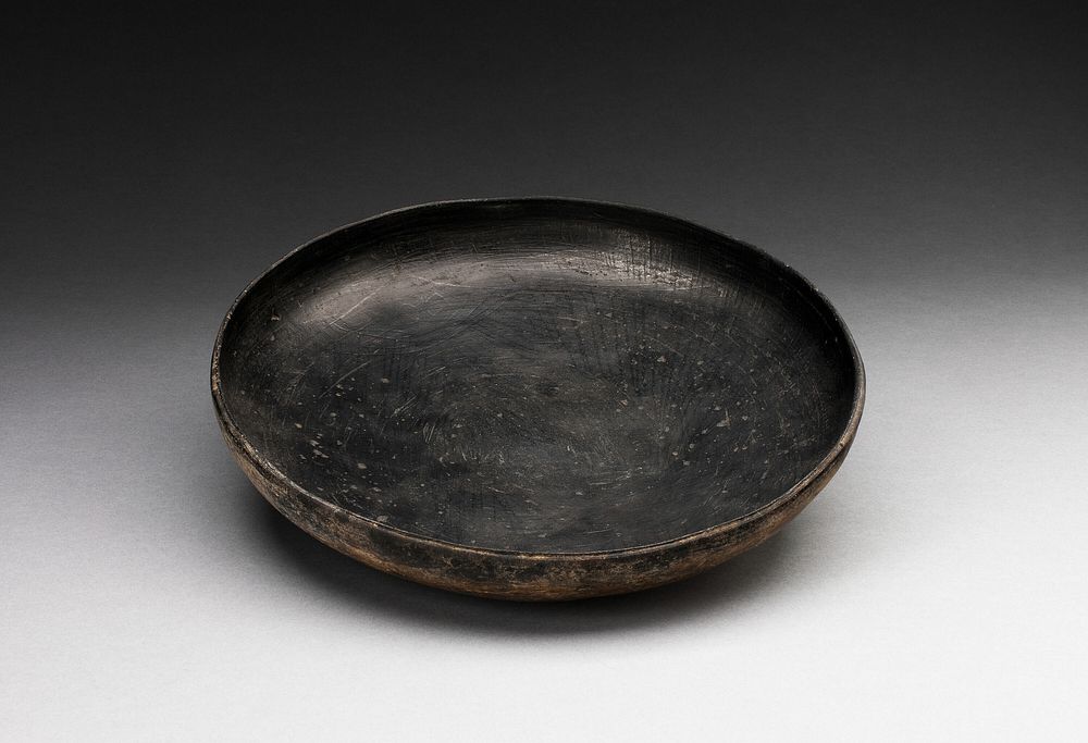 Blackware Plate with Fish Incised in Interior by Paracas
