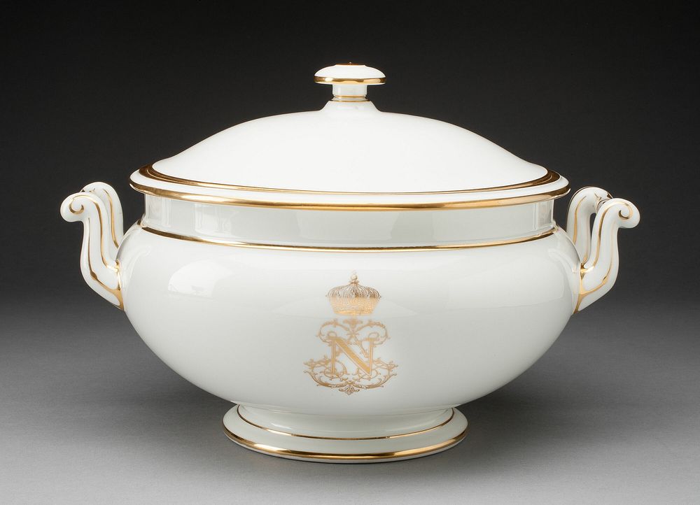 Tureen by Manufacture nationale de Sèvres (Manufacturer)