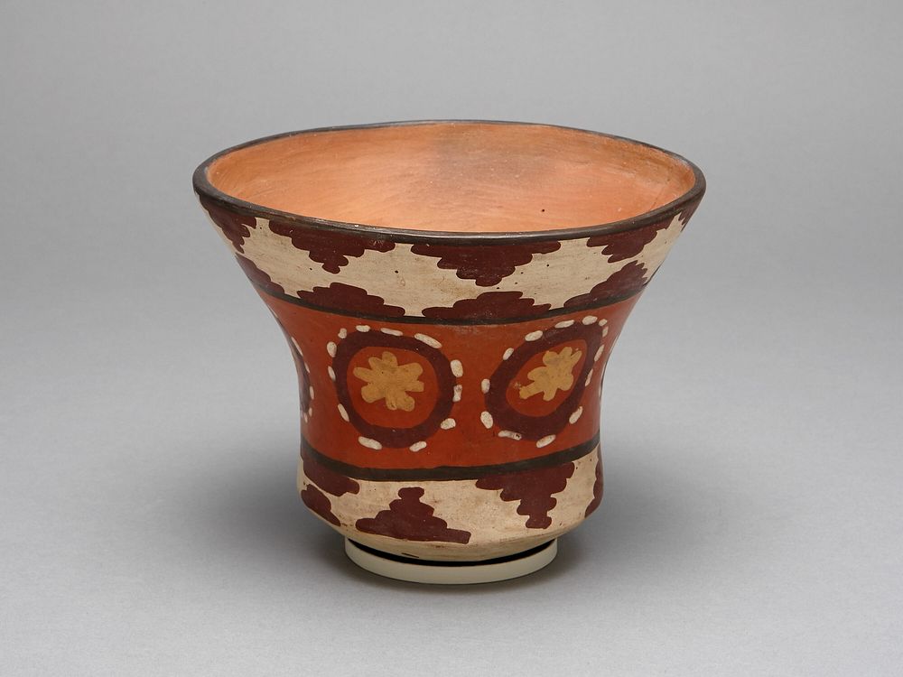 Cup Depicting Repeated Flower-Like Motifs by Nazca