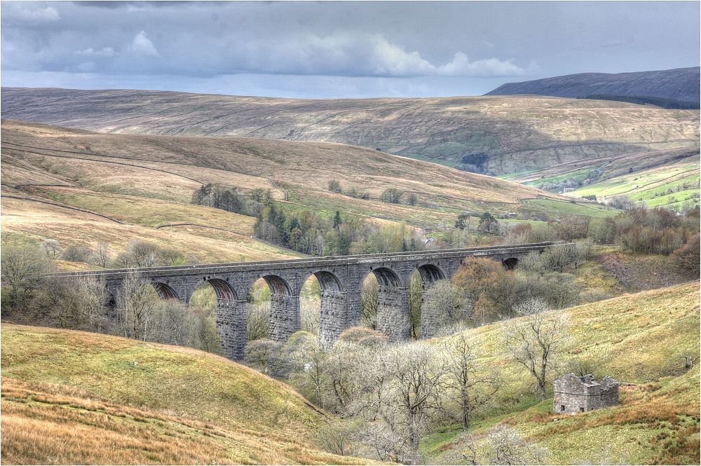 Dent Head ViaductThree viaducts are needed on this stretch of line between Ribblehead Station and Dent Station. Ribblehead…