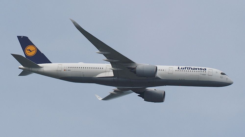 Airbus A350-941 D-AIXG Lufthansa from Rio de Janeiro (6300 ft.)