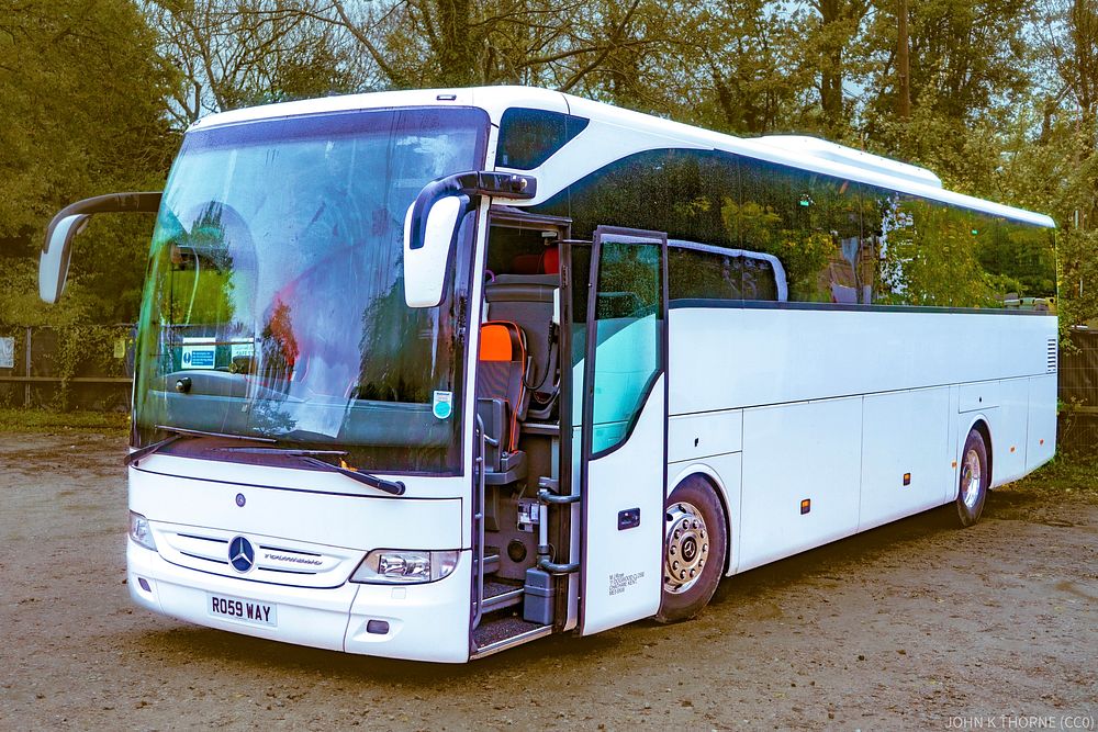 White tour bus at Kent Life.