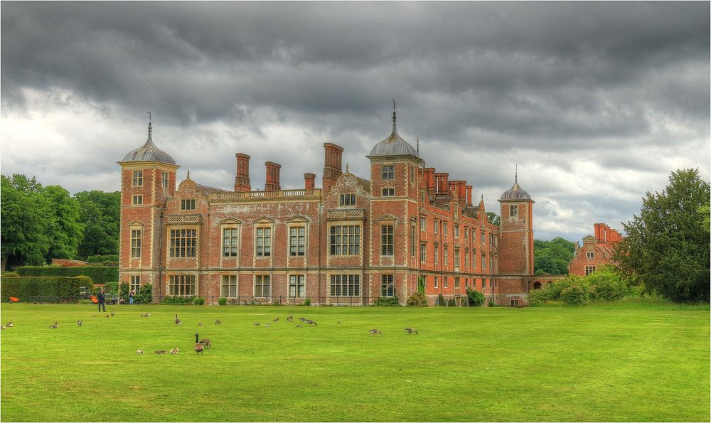 Blickling HallI am back outside, and this is a fabulous building, the product of wealth and power beyond imagination. This…