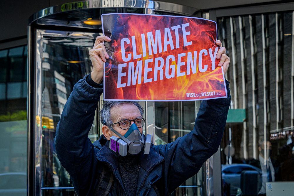 AIG's AGM 2021Local climate activists, working with the Insure Our Future Network, gathered outside AIG Headquarters in…