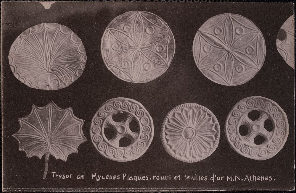             Tresor de Mycenes plaques, roues et feuilles d'or M. N. Athenes          