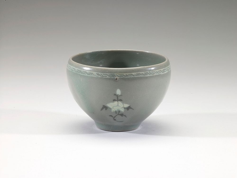 Cup with Design of Peony Sprays
