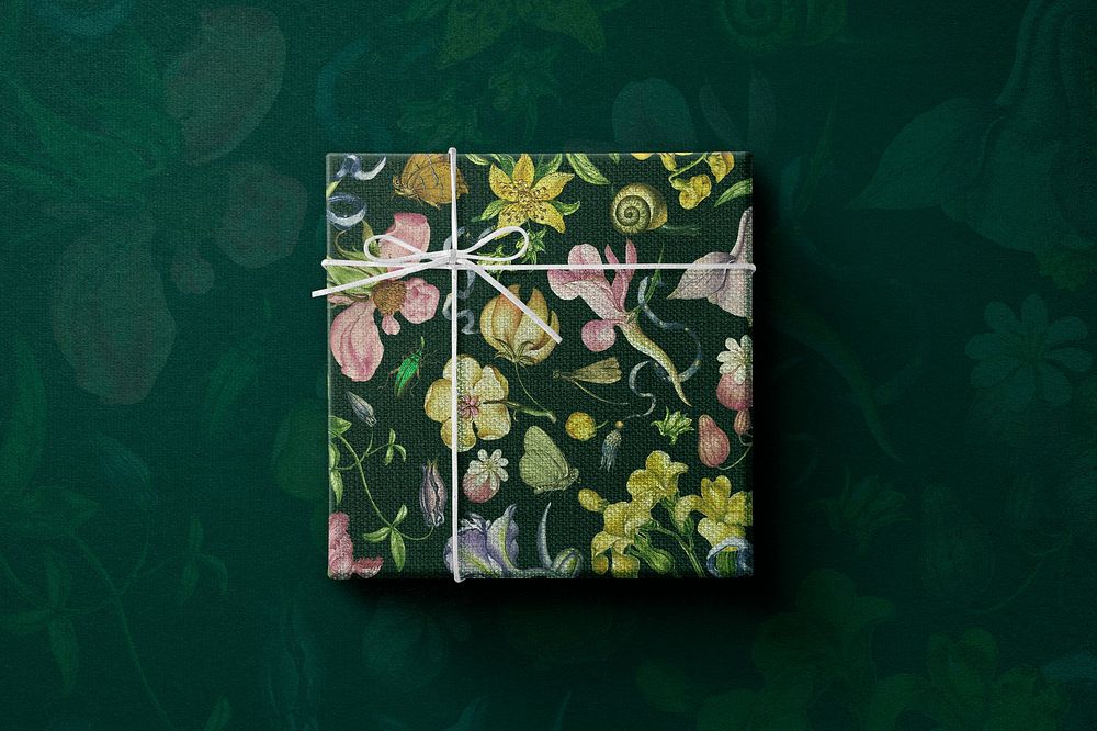 Floral gift box mockup psd wrapped in vintage style