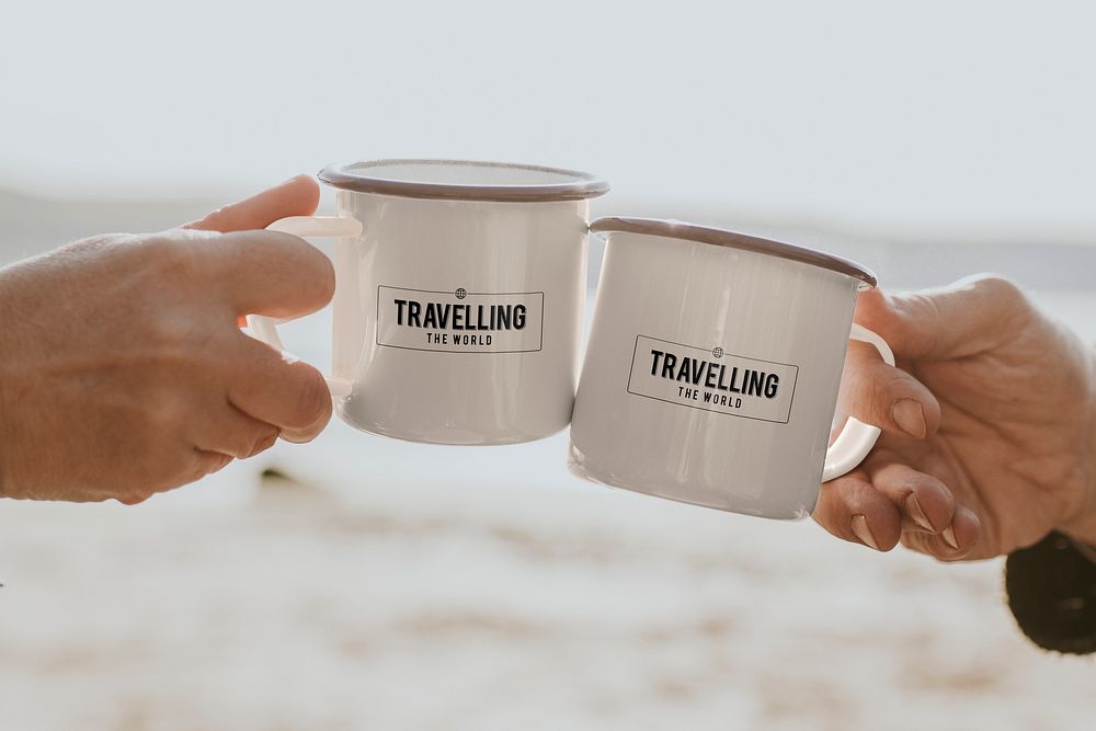 Camping coffee mug mockup psd with travelling typography