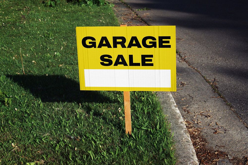 Garage sale sign mockup, editable design psd