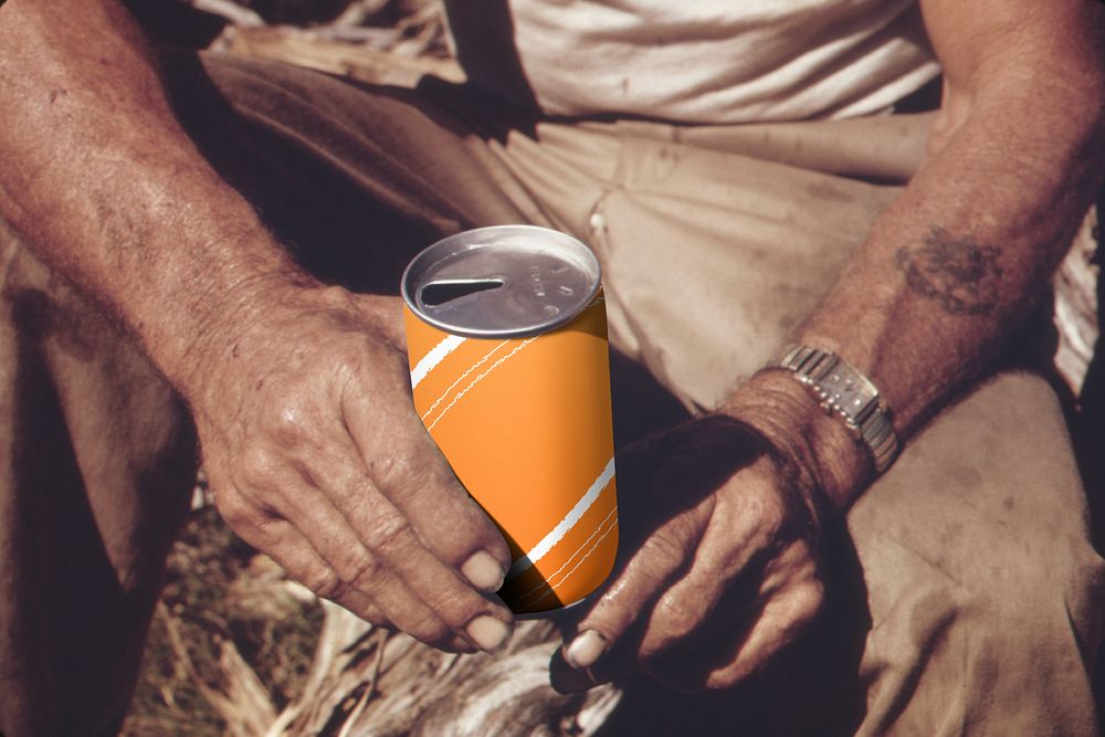 Orange can, beverage product packaging