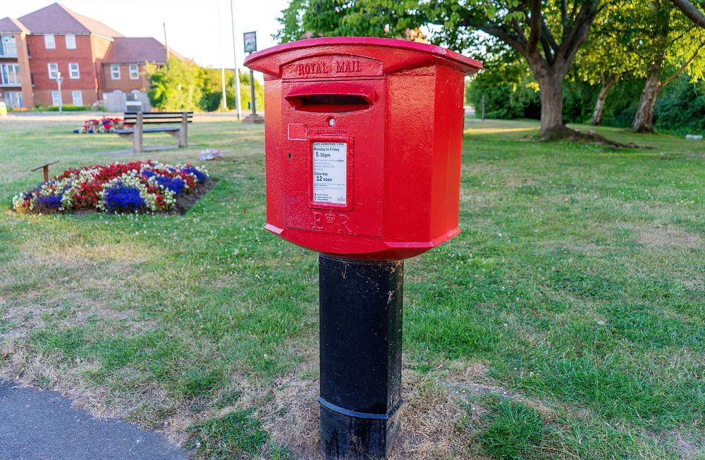 Unusual Postbox Harrietsham Kent