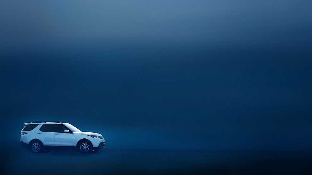 White SUV car HD wallpaper, blue gradient image