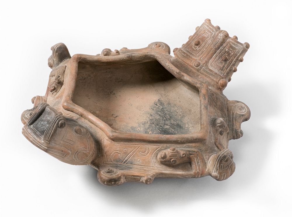 Hexagonal Bowl Depicting a Composite Caiman Creature