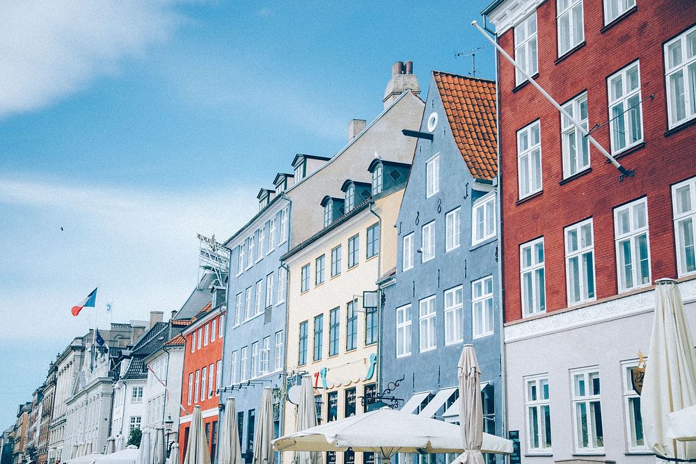 Free building at Nyhavn harbor image, public domain CC0 photo.