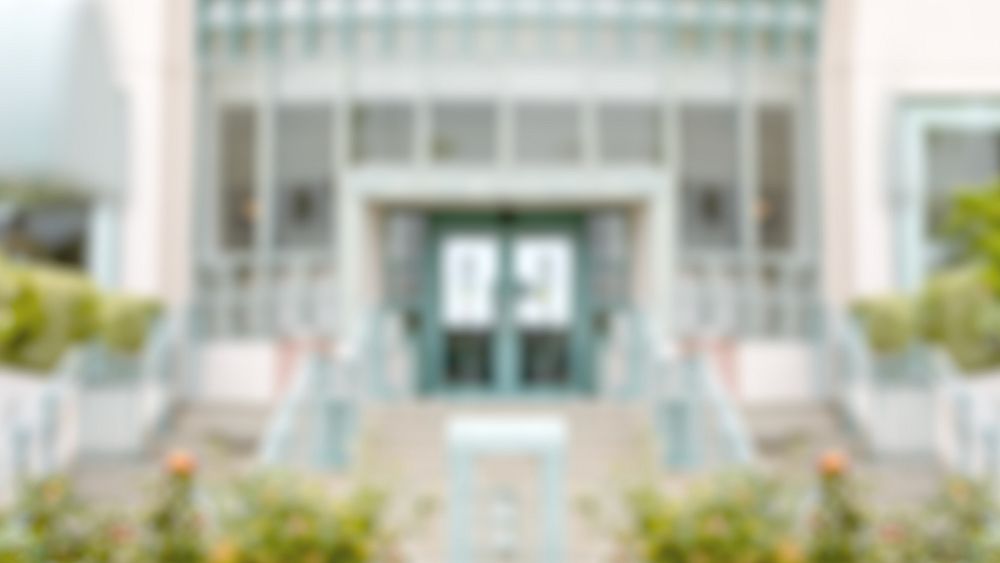 Blurry school building HD wallpaper