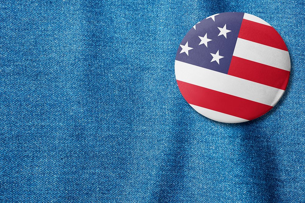 Round pin mockup, American flag design psd