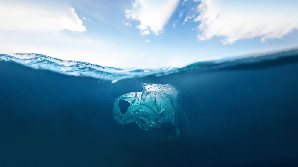 Plastic underwater desktop wallpaper, sea pollution image