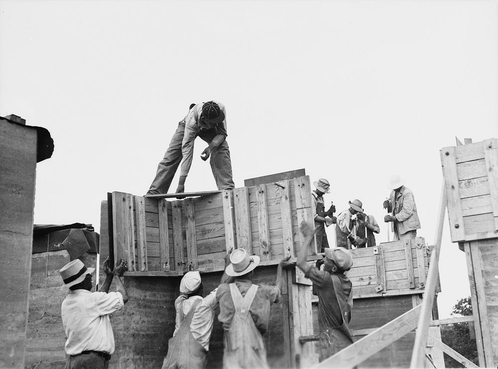 Rammed earth construction near Birmingham, Alabama. Forms sections should not be larger than can be handled by a crew of…
