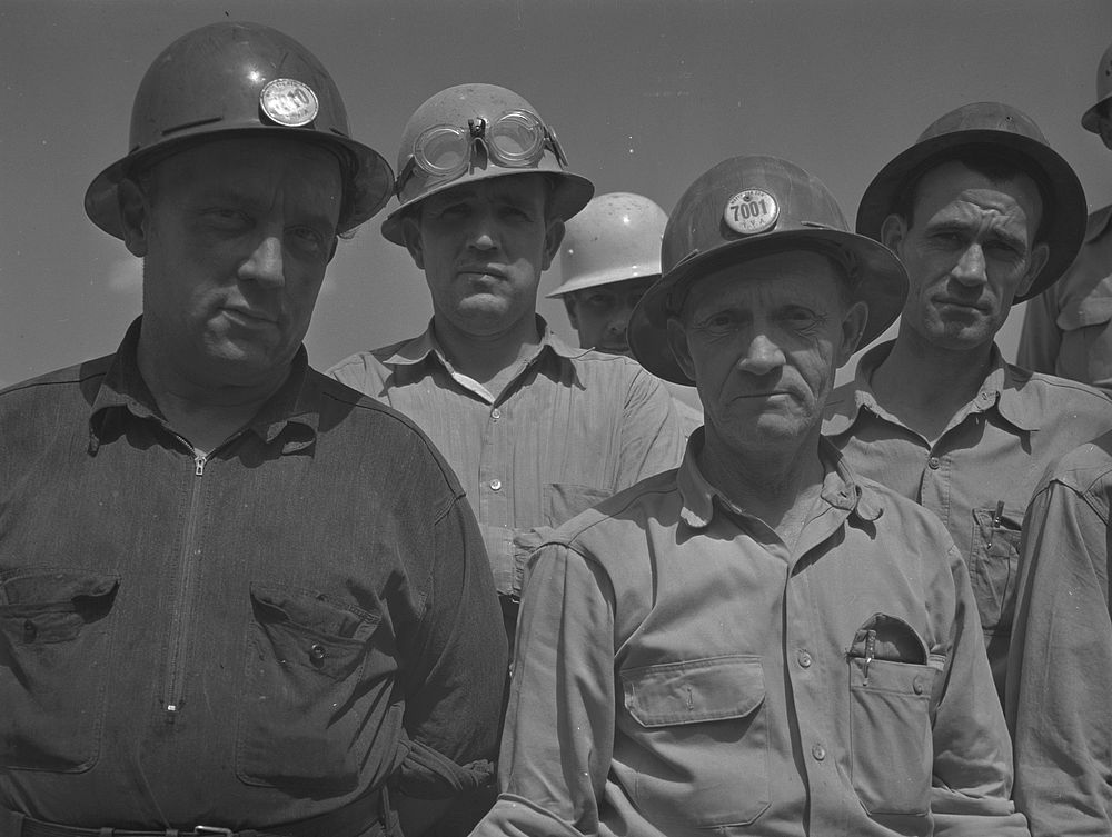 Watts Bar Dam, Tennessee. Tennessee Valley Authority. Workers. Sourced from the Library of Congress.