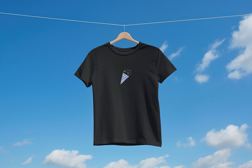 Realistic t-shirt mockup, casual fashion psd