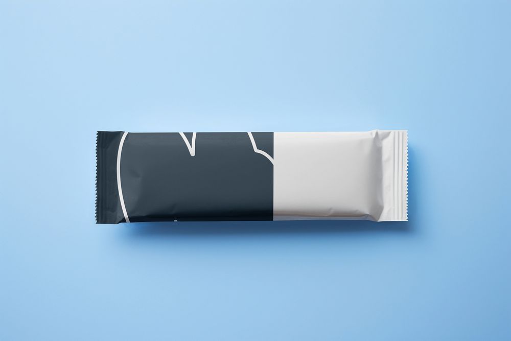 Energy bar packaging with design space