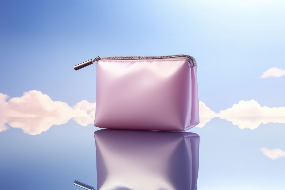 Bag reflection handbag cloud. 