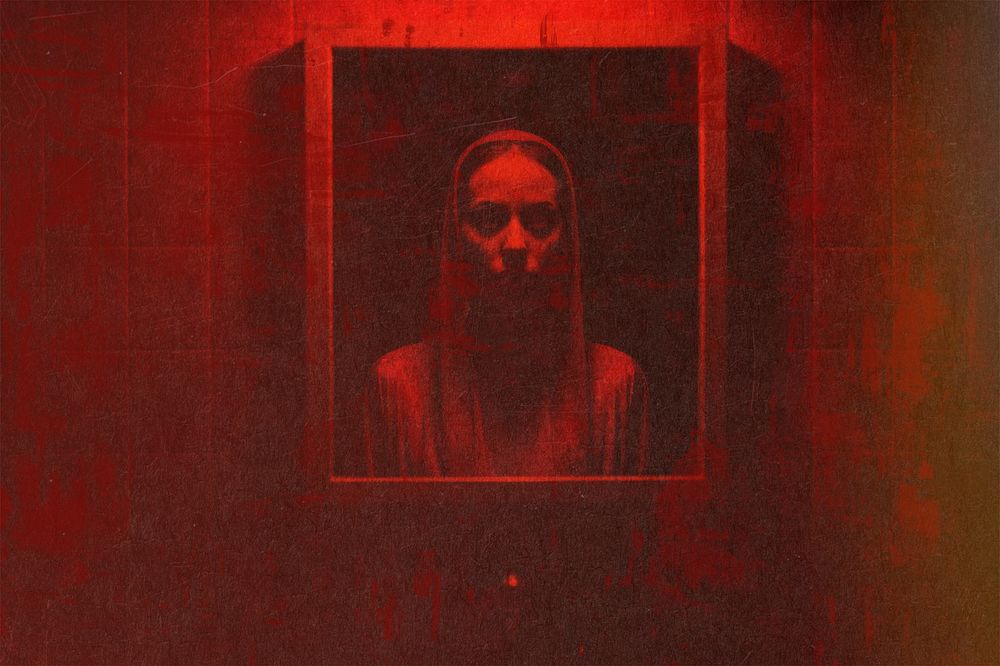 Spooky nun, red design