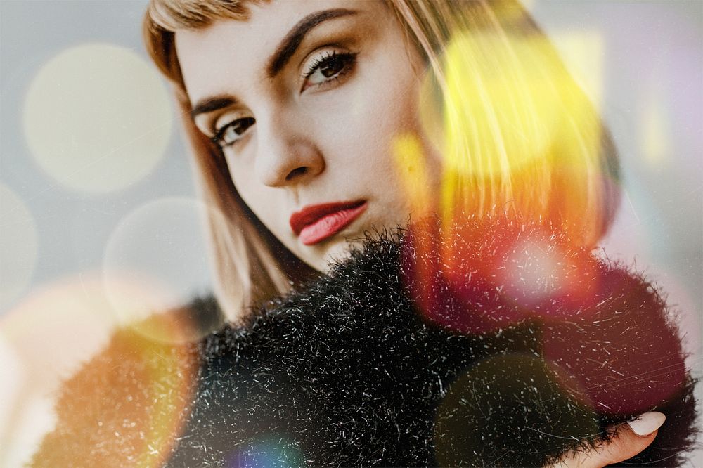 Blonde woman image with bokeh effect